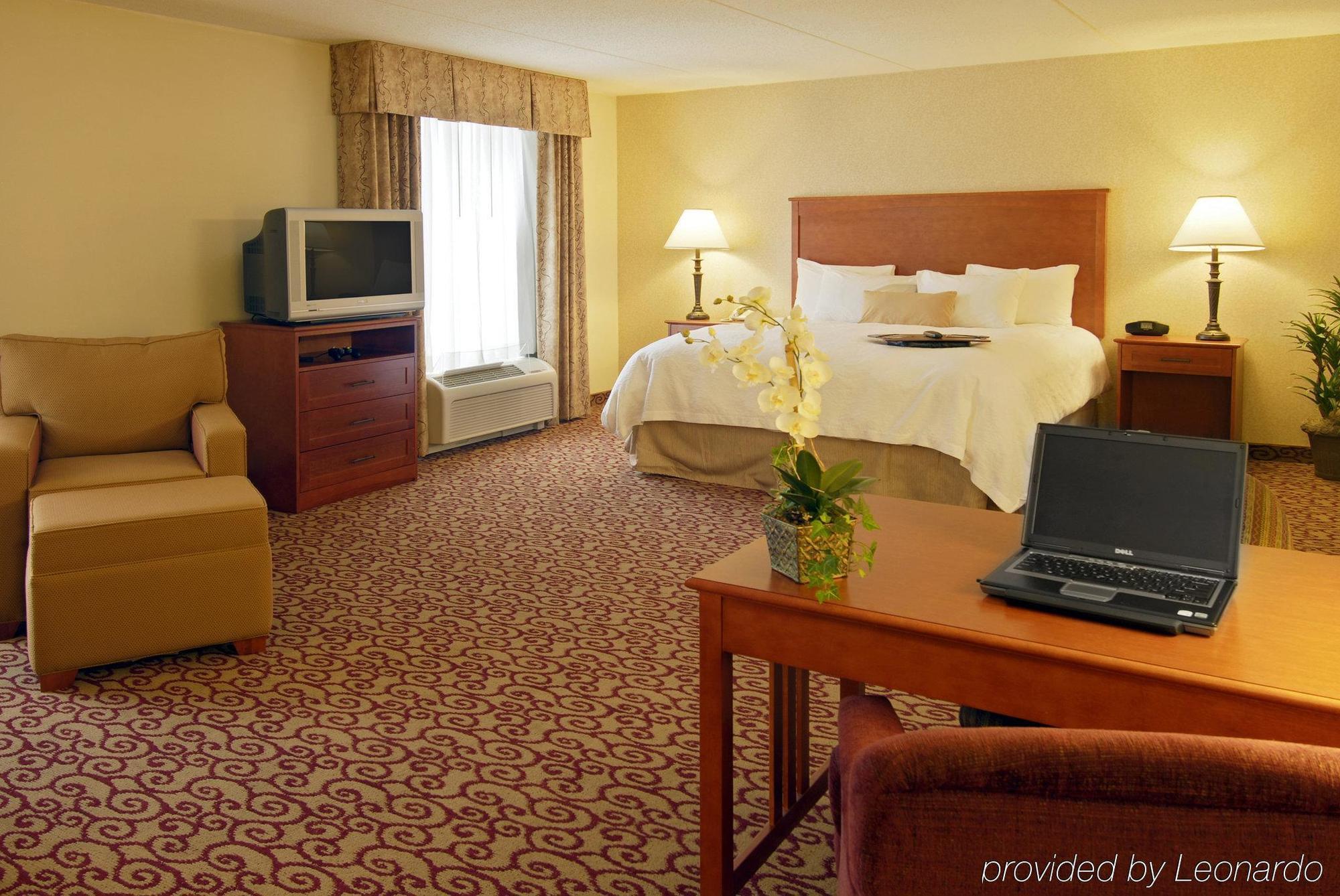 Hampton Inn דובוק חדר תמונה