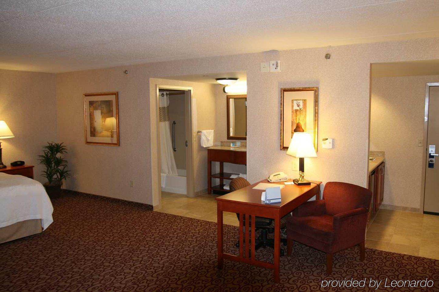 Hampton Inn דובוק חדר תמונה