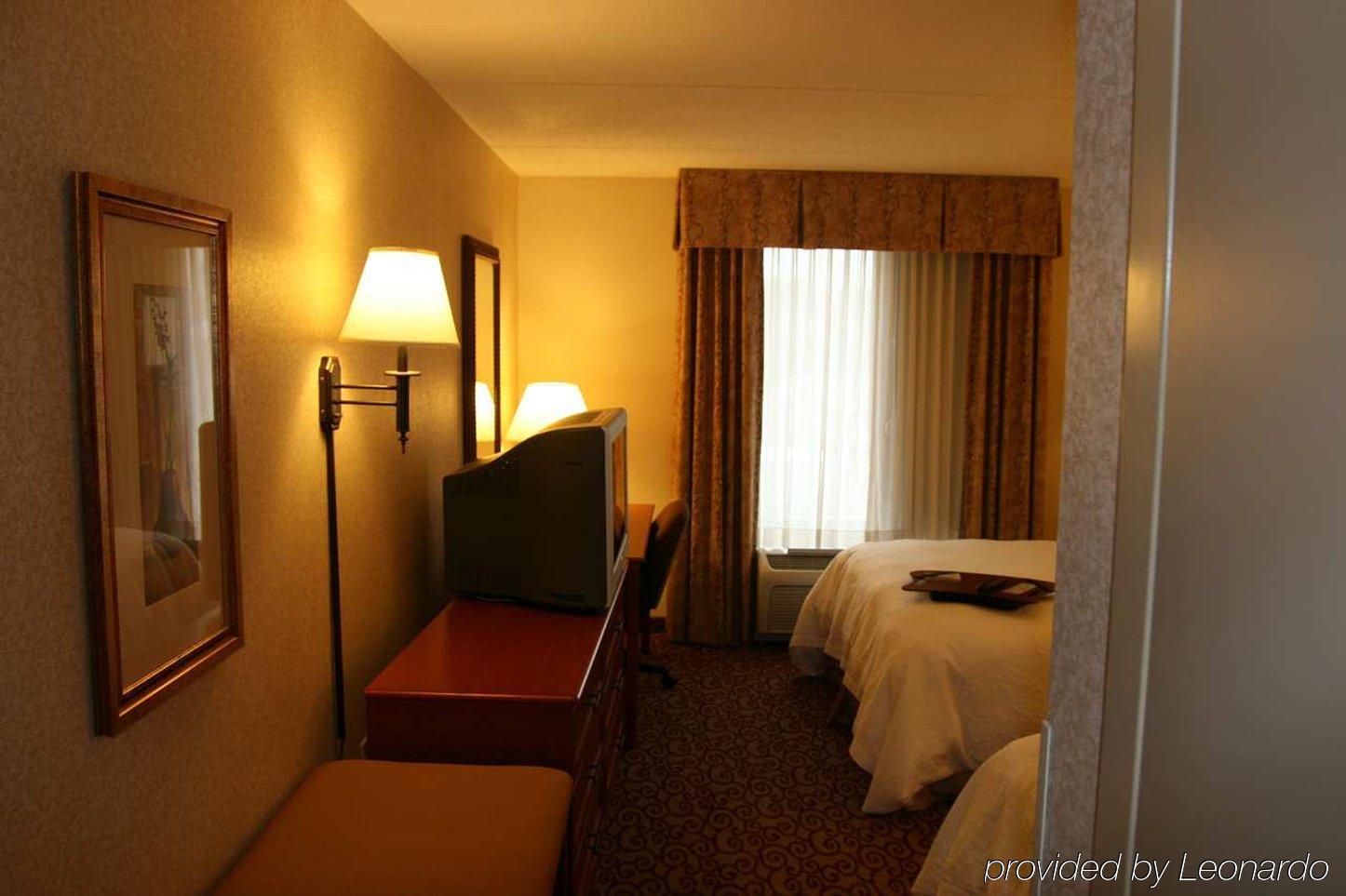 Hampton Inn דובוק חדר תמונה